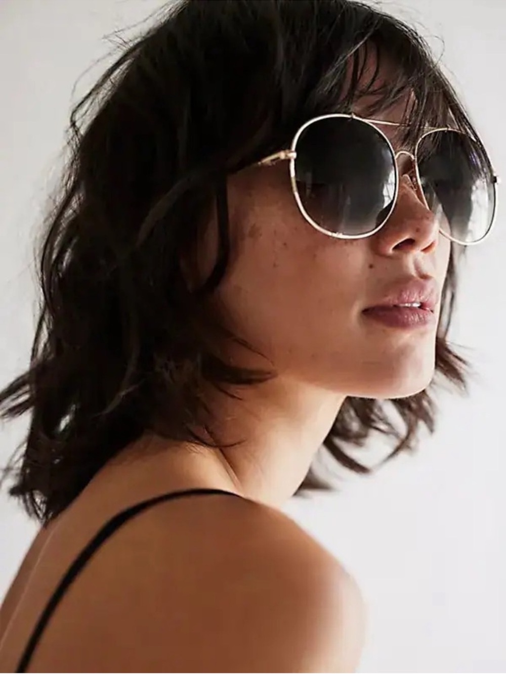 Free People Oversized Aviators Sunglasses in Gold and Black NWOT 🌷